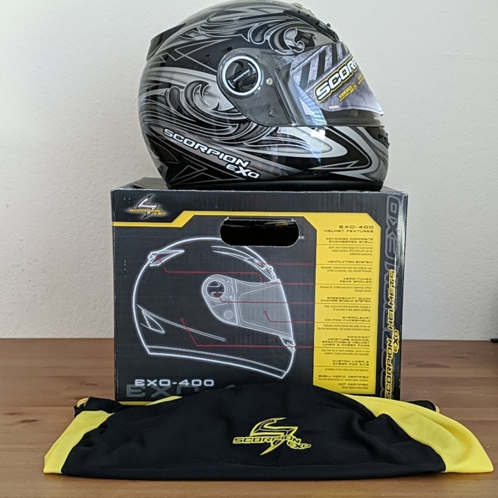 EXO-400 Motorcycle Helmet